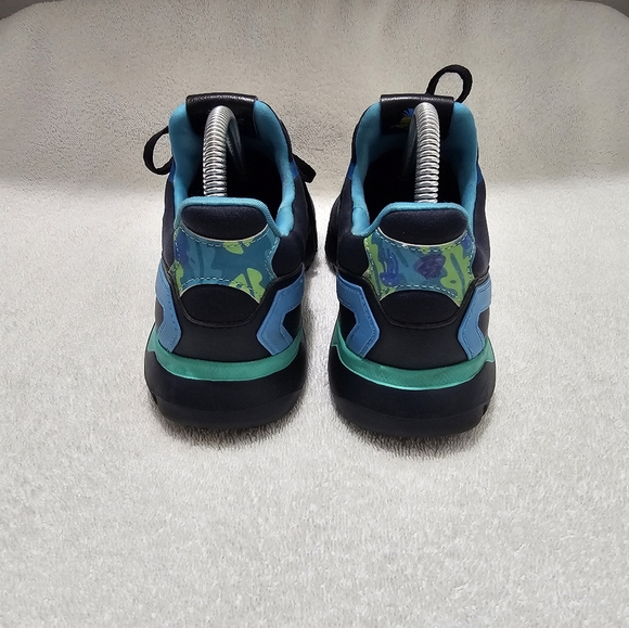 Adidas little mermaid sneakers size 6 - Picture 4 of 7